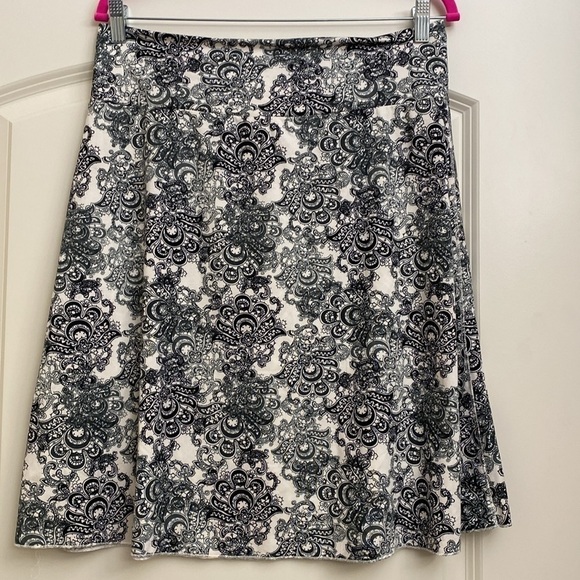 ☀️Tranquillity Activewear skirt Women’s L Colorado clothing Co. Granola girl - Picture 2 of 9